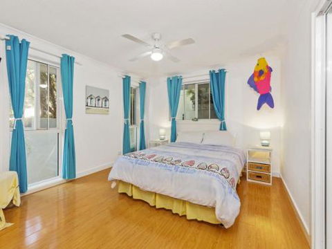NANNY & POPPYS BEACH HOUSE Gerroa 4pm Check Out Sundays - Tourism Gold Coast 2