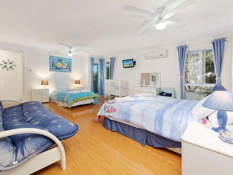 NANNY & POPPYS BEACH HOUSE Gerroa 4pm Check Out Sundays - Tourism Gold Coast 6