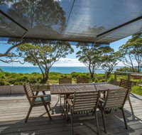 On The Beach at Vincentia 4pm Check Out Sundays - Tourism Gold Coast