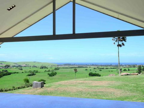 ROSE VALLEY Gerringong 4pm Check Out Sundays - Tourism Gold Coast 1