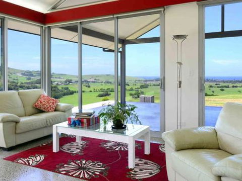 ROSE VALLEY Gerringong 4pm Check Out Sundays - Tourism Gold Coast 5