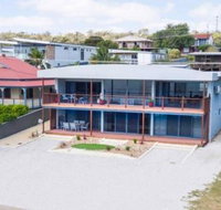 Almonta Apartments on the water front - Gold Coast