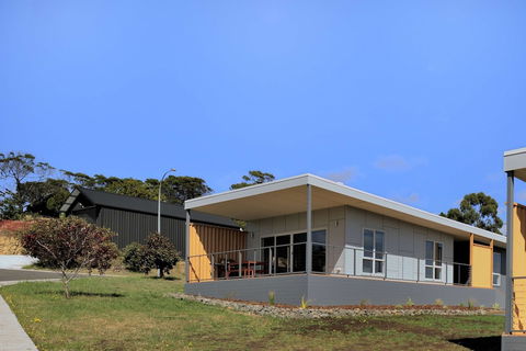 Archella 2 - Beautifully Appointed, Close To Golf Course & Play Ground - Tourism Gold Coast 0