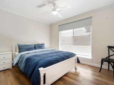 Rosebud Family Escape On Laurens - Tourism Gold Coast 5