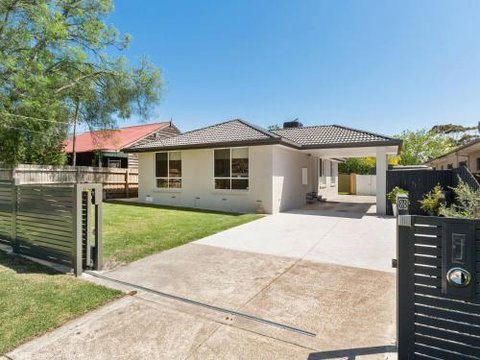Rosebud Family Escape On Laurens - Tourism Gold Coast 6