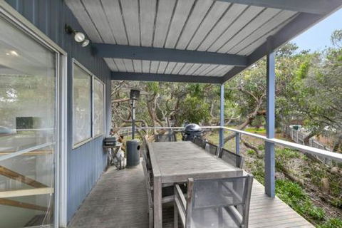 Anglesea Holiday House - Tourism Gold Coast 3