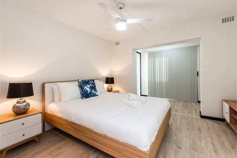 Modern 1 Bedroom Apartment Near The River And The City - Tourism Gold Coast 6