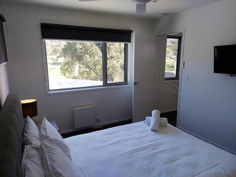 Iron Bark Chalet - Gold Coast 1