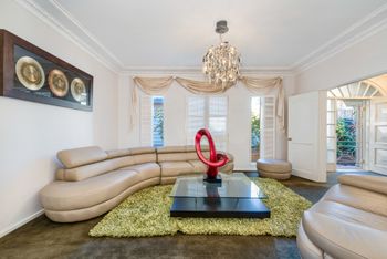 Spacious 4 Bedroom House The Hill - Tourism Gold Coast 5