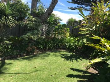 Ocean House At Mollymook - Tourism Gold Coast 6