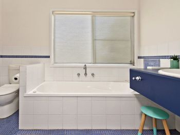 Bali Blue - Tourism Gold Coast 5