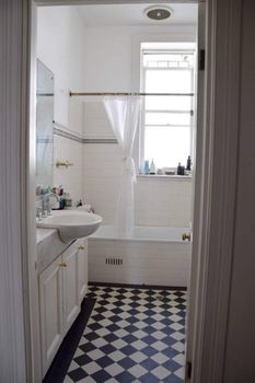 Expansive French Style Apartment H343 - Tourism Gold Coast 4