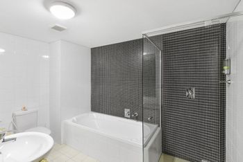 Sorrento Apartment 401 - Tourism Gold Coast 2
