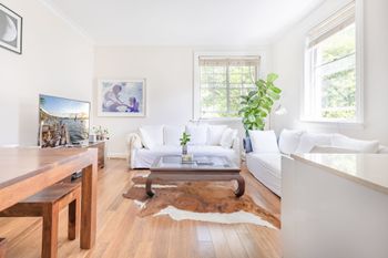 Bright Harbour Side 1 Bedroom Apartment - Tourism Gold Coast 1