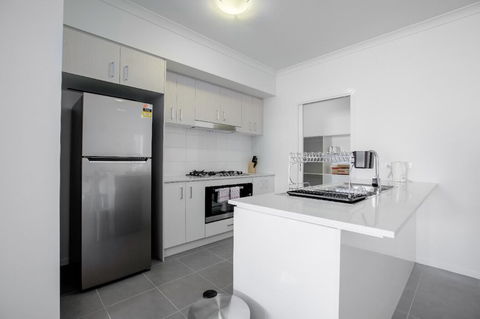 Big Family Fun@ 4 Bedrooms House In Point Cook - Tourism Gold Coast 5