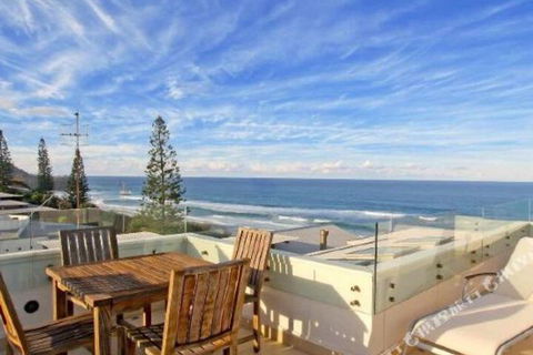R & W Noosa Holidays 19 The Esplanade - Tourism Gold Coast 6