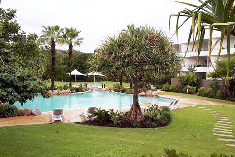 Cotton Beach Bliss At 103 + 2 Bikes - Tourism Gold Coast 4