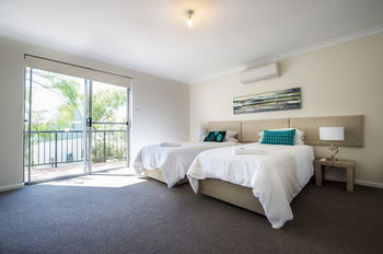 Forte Capeview Apartments - Tourism Gold Coast 1