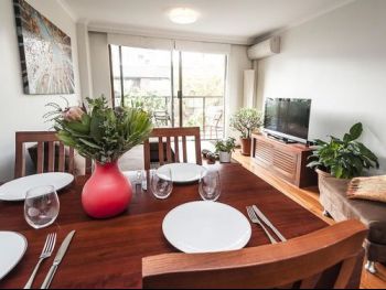 Potts Point Springfield Avenue (I) - Tourism Gold Coast 5