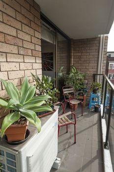 Potts Point Springfield Avenue (I) - Tourism Gold Coast 6