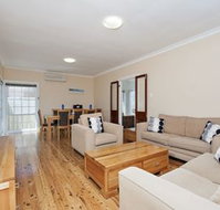 Longboard 11 Boulder Bay Road - Gold Coast