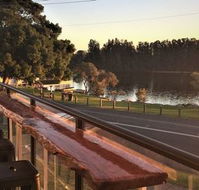 Wallis View Lakeside Family Retreat - Tourism Gold Coast