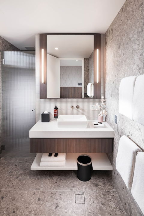 Majestic M Suites - Tourism Gold Coast 5