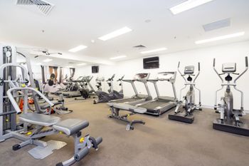 Executive Studio Inner City Apartment - Tourism Gold Coast 3