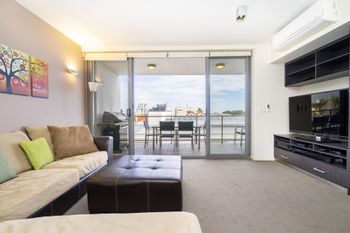 Executive Studio Inner City Apartment - Tourism Gold Coast 1