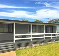 The Relax Shack at Culburra Beach sleeps 7 - Tourism Gold Coast