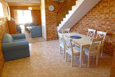 Dolphins Delight At Culburra Beach - Tourism Gold Coast 2