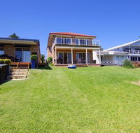 Luxury Waterfront House - Tourism Gold Coast