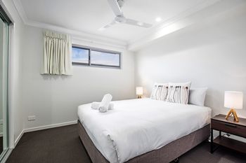 Cotton Tree Modern Apartment - Tourism Gold Coast 6