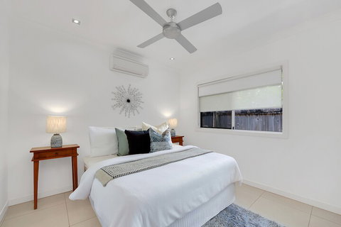 Luxury Home Near Marina - Tourism Gold Coast 3