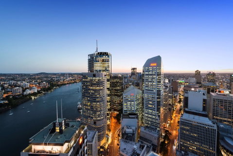 Oaks Aurora Tower - Tourism Gold Coast 1