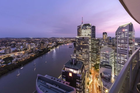 Oaks Aurora Tower - Tourism Gold Coast 2
