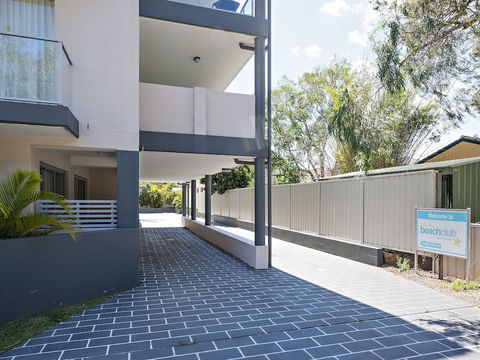 Shoal Bay Beachclub Apartments - Tourism Gold Coast 3