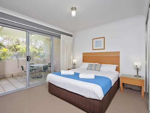 Shoal Bay Beachclub Apartments - Tourism Gold Coast 6