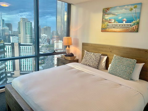 Luxury Apartment With View - Tourism Gold Coast 4