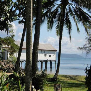 Port Douglas On Macrossan - Tourism Gold Coast 2