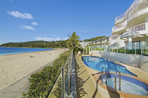 La Mer Noosa - Tourism Gold Coast 0