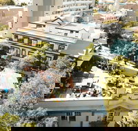 Mad Monkey Backpackers Bayswater - Tourism Gold Coast