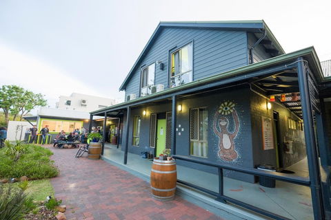 Dunsborough Beachouse YHA Backpackers - Tourism Gold Coast 3