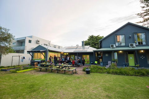 Dunsborough Beachouse YHA Backpackers - Tourism Gold Coast 1