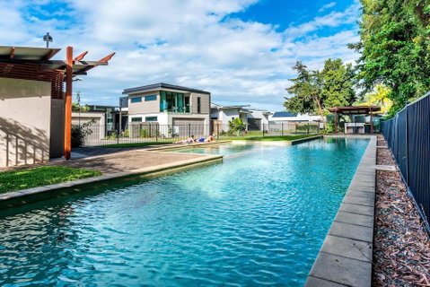Blue Lagoon Villa B - Tourism Gold Coast 3