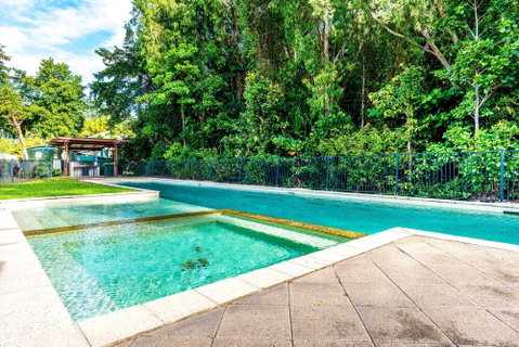 Blue Lagoon Villa B - Tourism Gold Coast 4