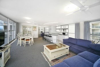 Syrenense Apartments - Tourism Gold Coast 3