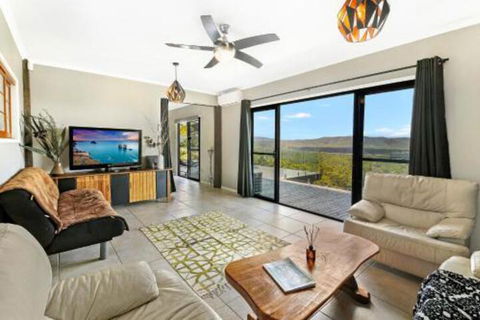 Eagles Loft - Tourism Gold Coast 0