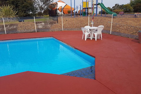 Lakes Caravilla Caravan Park - Tourism Gold Coast 7