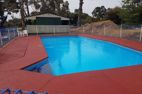 Lakes Caravilla Caravan Park - Tourism Gold Coast 5